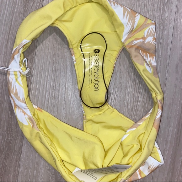 Sisstrevolution Carolyna Cheeky Swim Bottom NWT - Picture 5 of 5